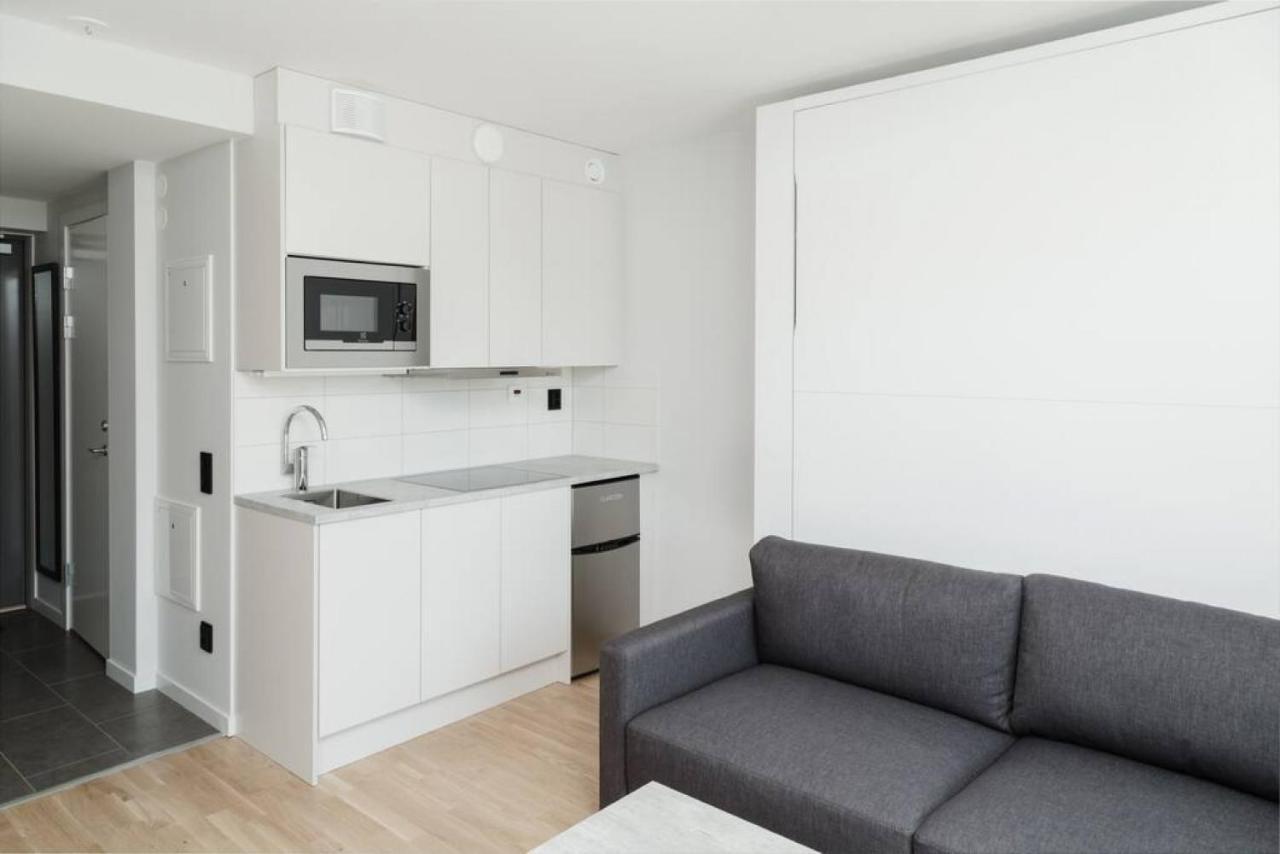 Comfy And Well Equipped Apartment W Free Parking Lidingö Exteriér fotografie